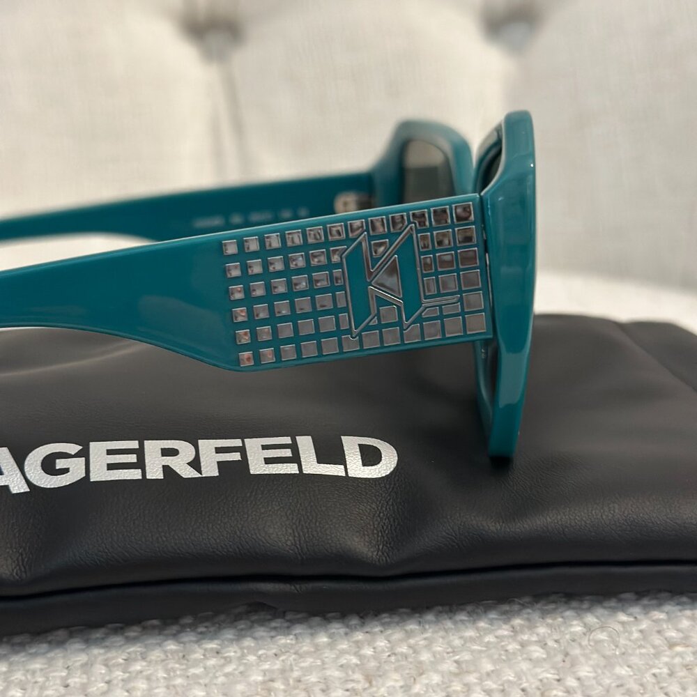 KARL LAGERFELD Sunglasses - Picture 4 of 5